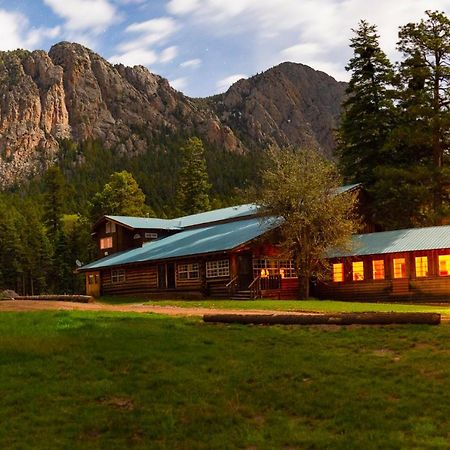 Corkins Lodge Chama 外观 照片
