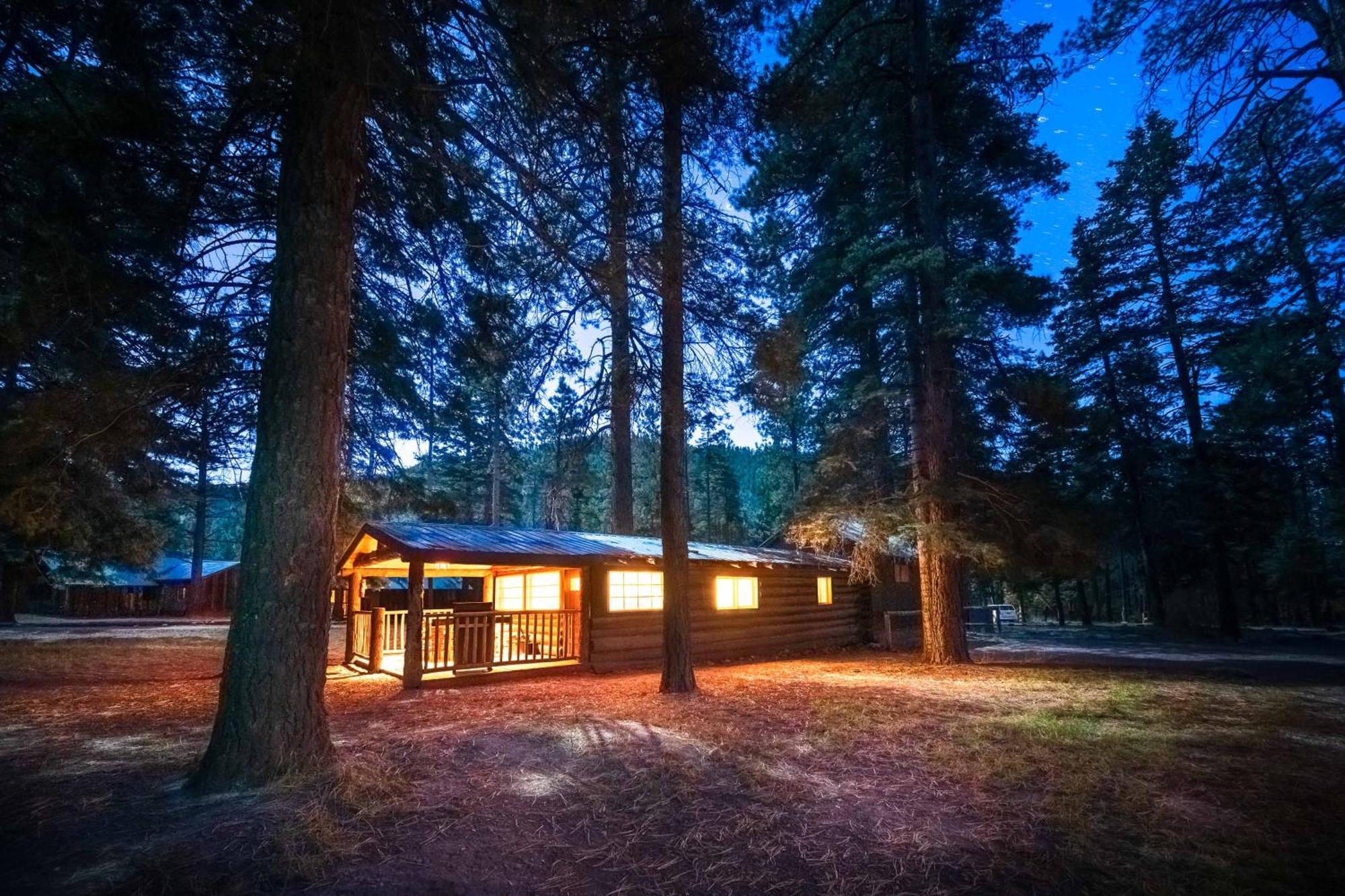 Corkins Lodge Chama 外观 照片