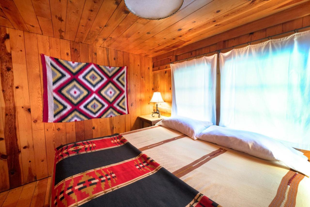 Corkins Lodge Chama 外观 照片