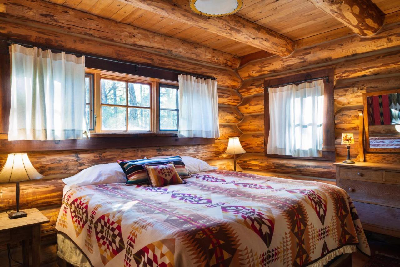Corkins Lodge Chama 外观 照片